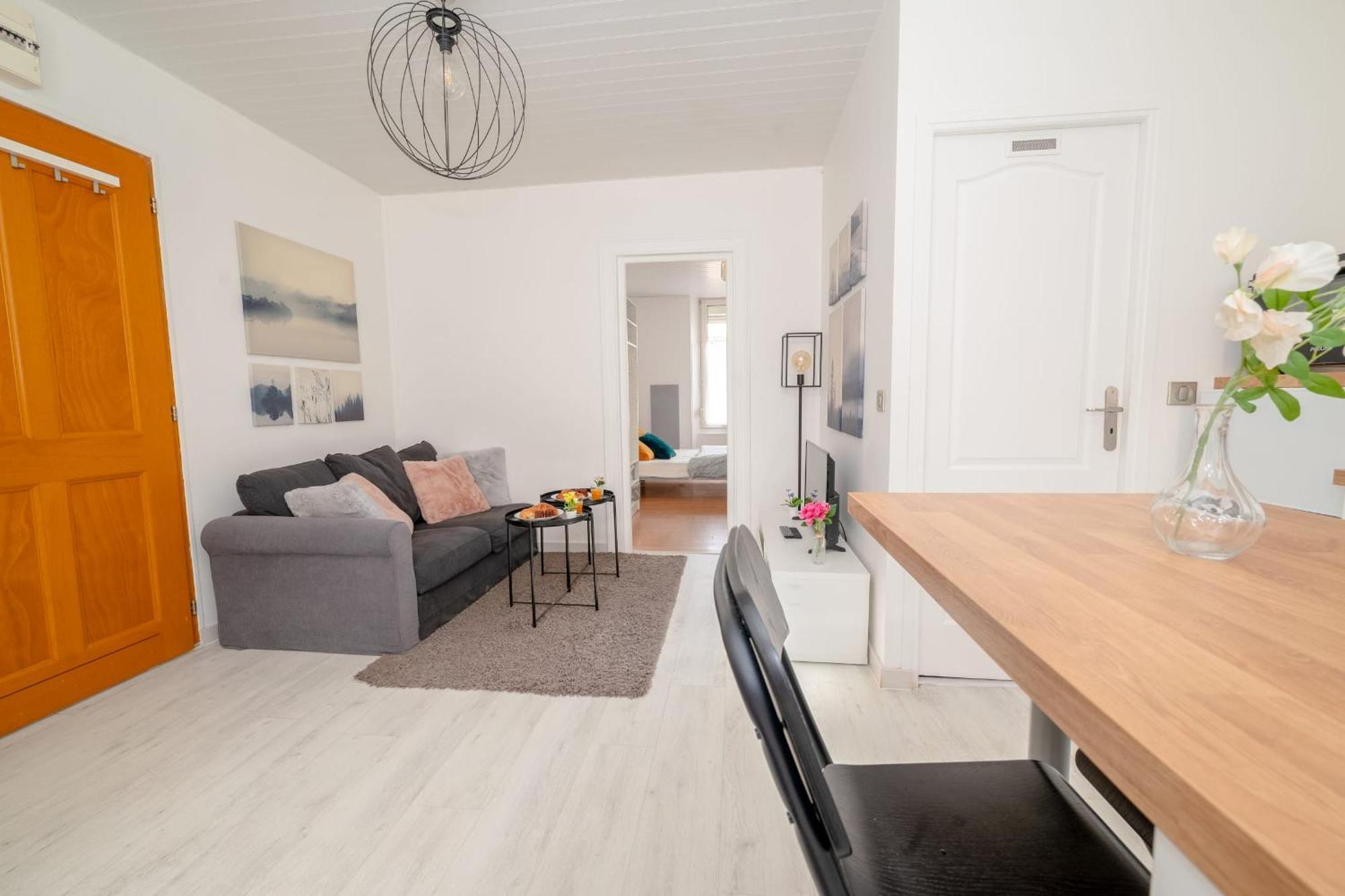 Magnifique Appart Centre Ville Gare Renove 2 Pers Chalons-en-Champagne Exterior photo